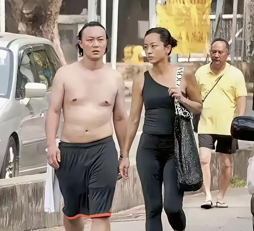 中国人说：无风不起浪，陈奕迅的“事件”仍在发酵中，只凭一个普通歌手来辟谣显然是不