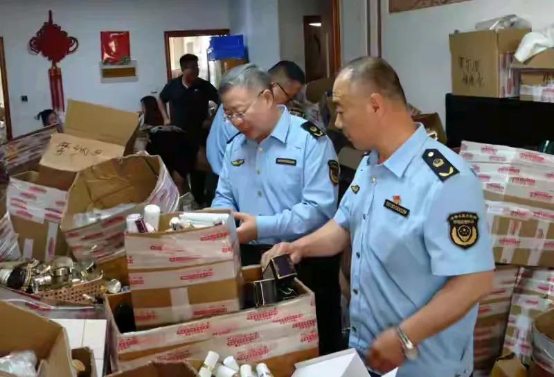 这是一起震动行业的重大案件！淄博市淄川区市场监管局联合公安机关成功捣毁了一个特大