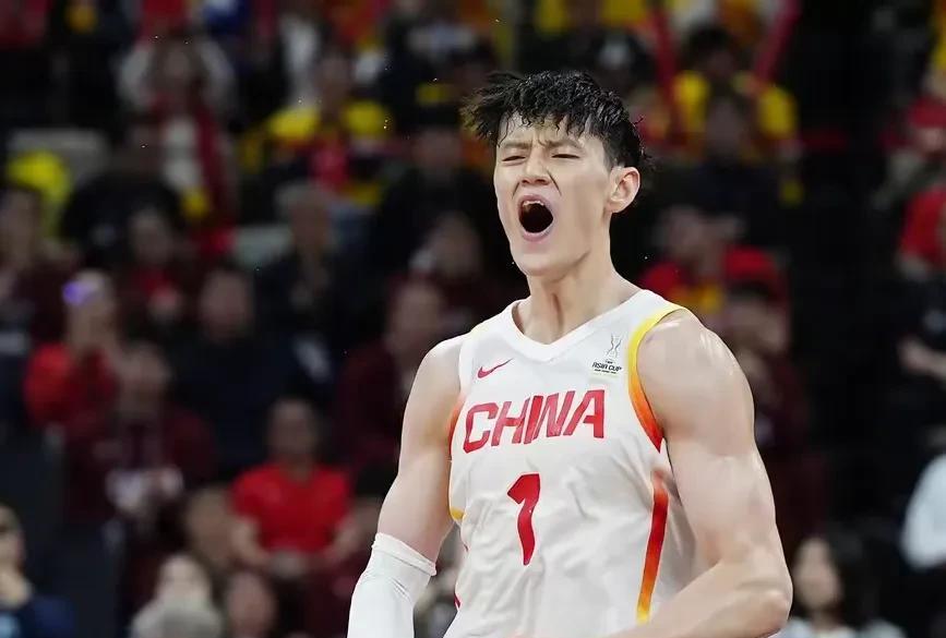 霸气的曾凡博
曾凡博打球最大的变化是：霸气了！
这是运动员必备的素质……为什么有