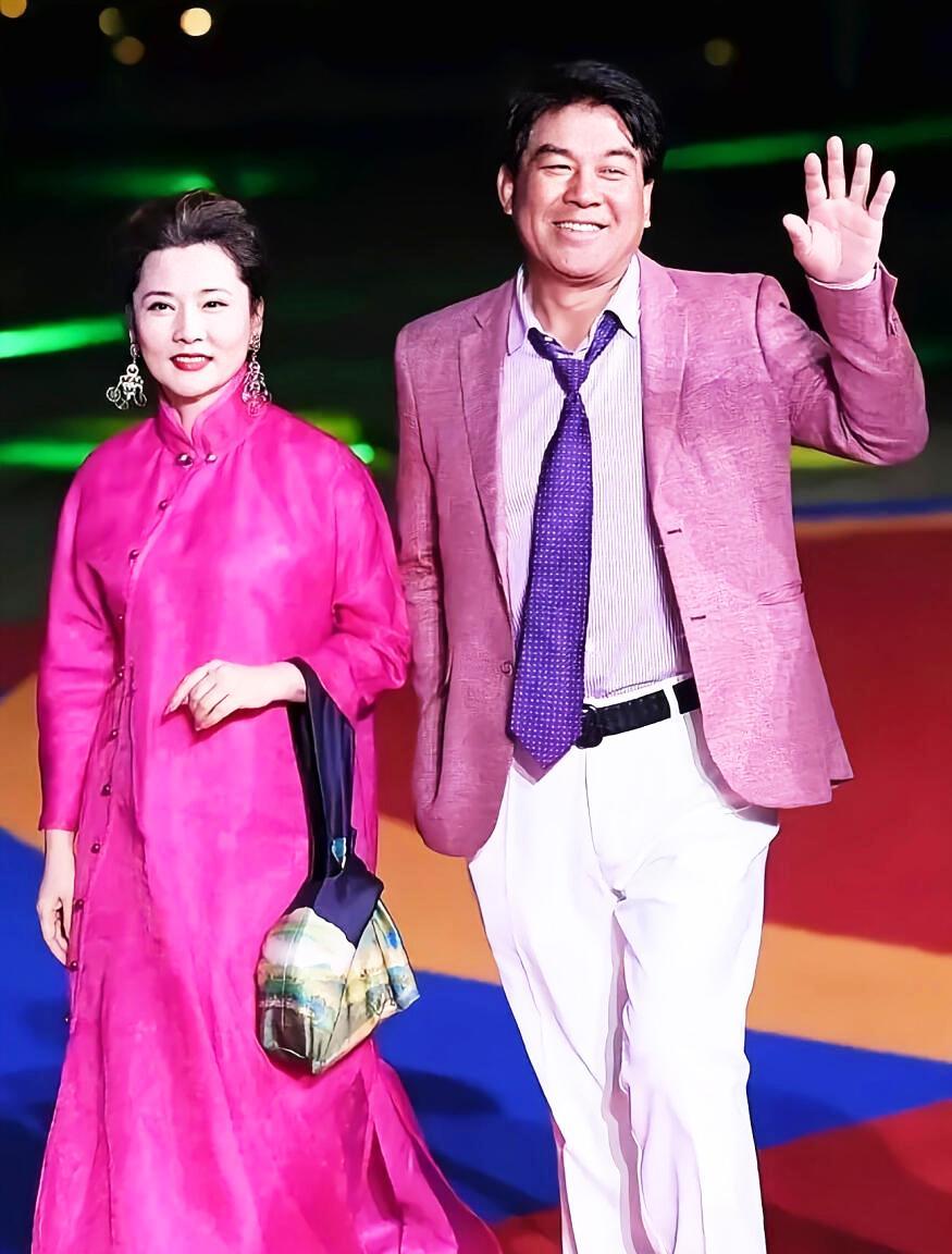 能认识这两位演员，证明你不是一般人
能认识这两位演员，证明你不是一般人，特别是这