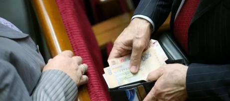 31位国会议员正在被乌克兰国家反腐局调查

乌克兰国家反腐败局今天发布消息称，现