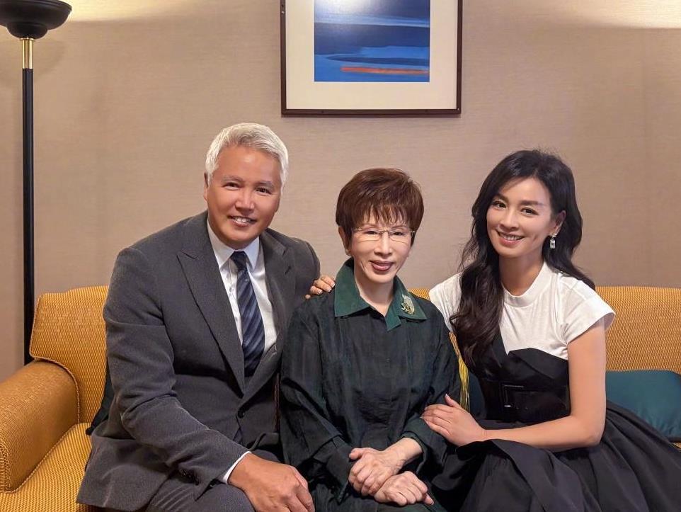 钱不好赚了
就转换思路
张庭夫妇想尽办法出来
我就在想，如果他俩出来还会有人买他