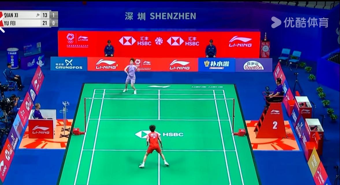 陈雨菲晋级16强！
2025中国羽毛球大师赛刚刚结束了一场女单1/16决赛。
这