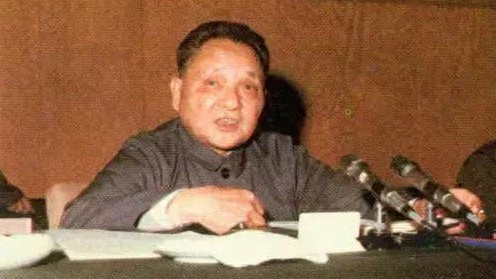 牵动中朝记忆的英雄柴云振，隐姓埋名33年，邓小平：必须找到他