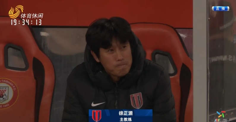 成都想夺冠必须得换掉他

主场面对云南玉昆，一个是争冠球队，另一个是升班马，本该
