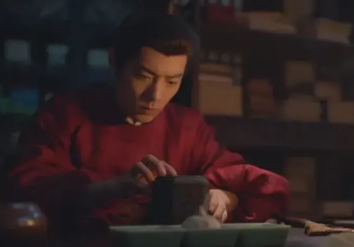 《藏海传》
最新剧情里，
藏海去皇帝那里偷癸玺，因为一个做法，死了多少无辜的人。