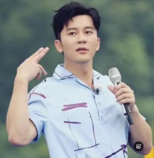 终于懂了！

李晨不拍戏，不是不行，是不敢啊！

李晨在片场NG第七遍时
导演喊