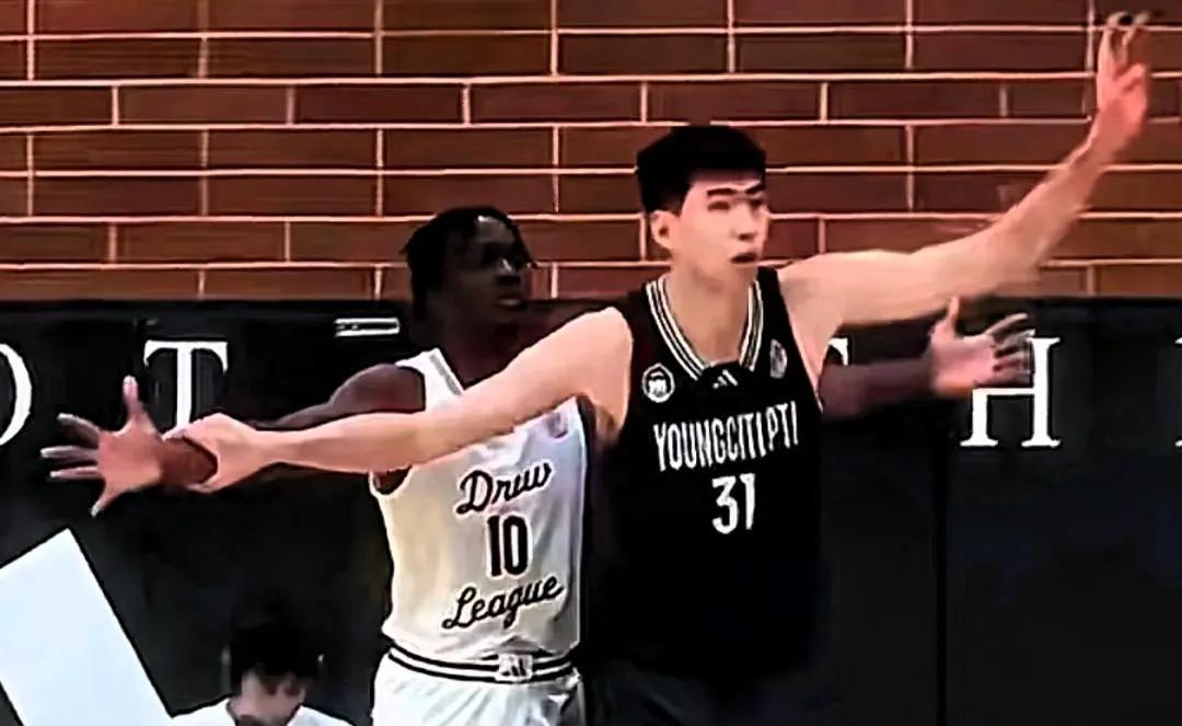 广东宏远徐昕太遗憾！听闻杨瀚森首轮被选中，消息如同晴天霹雳般击中了这位年轻球员的