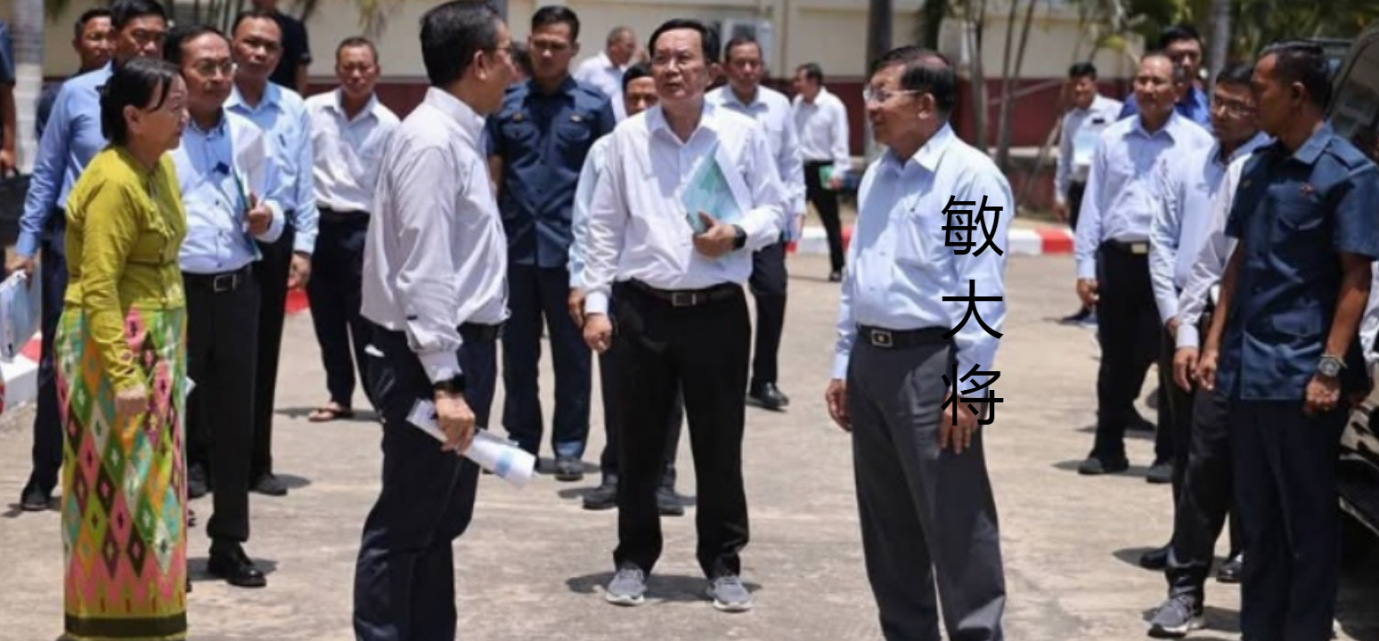 缅甸震后重建难上加难











缅甸地震损失惨重！首都内比都和曼德勒