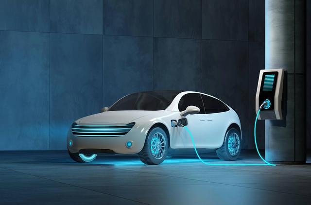 国产燃油车发展至今几十年，为何被新能源汽车的电机给轻松打败？