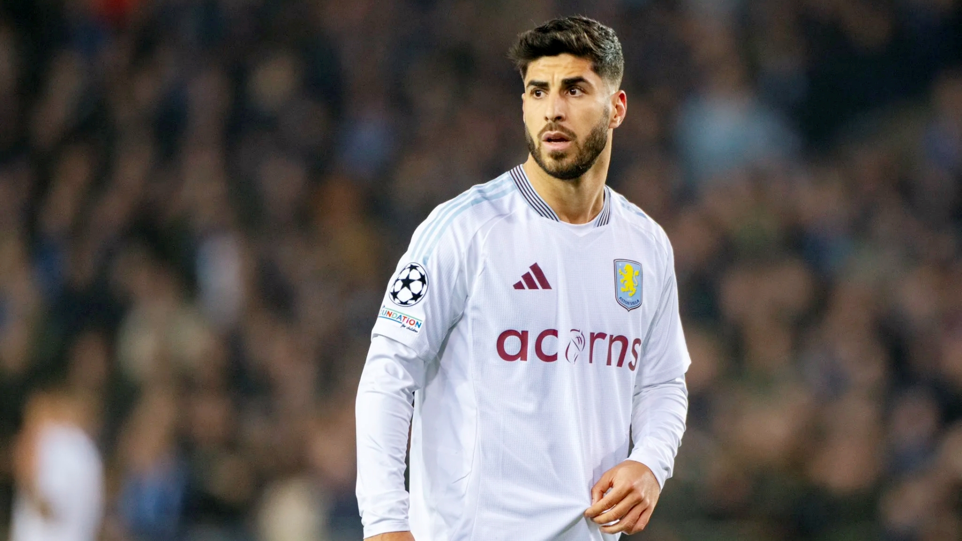 恩里克已明确表示阿森西奥不在计划内，将面临十天关键期决定去留。
阿森西奥与俱乐部