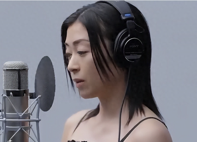 出道26年 宇多田光重返〈THE FIRST TAKE〉唱〈First Love〉