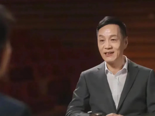 冯远征三招狠治北京人艺











天呐！你能想象北京人艺曾经的散漫作