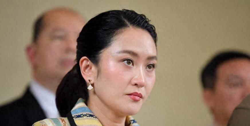 泰柬局势骤然变得愈发危险！
泰国已对柬埔寨丧失信任。两国高层接连前往边境视察，明