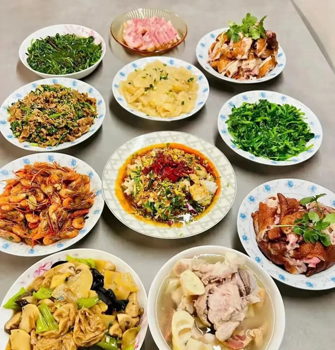 这年头小年轻人组个小家，如果完全没有父母的帮衬的话，这个家都组不起来都走不到结婚