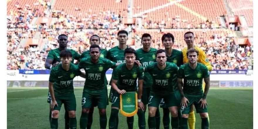 12月6日19：00足协杯决赛，北京国安应该主动放弃控球率，打451防守反击阵型