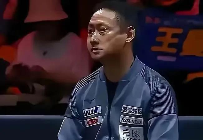 张本宇的不甘
         作为一个父亲，张本宇无疑是成功的，他携妻带子，远