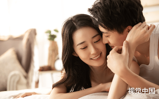 老公非要变性：凭什么男人被要求顶天立地，女人却可以当撒手掌柜享福？这次我成全他