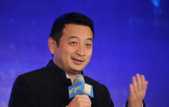 鼓励多生娃，梁建章提议：一孩补贴1000，二孩3000，三孩6000。  这并非