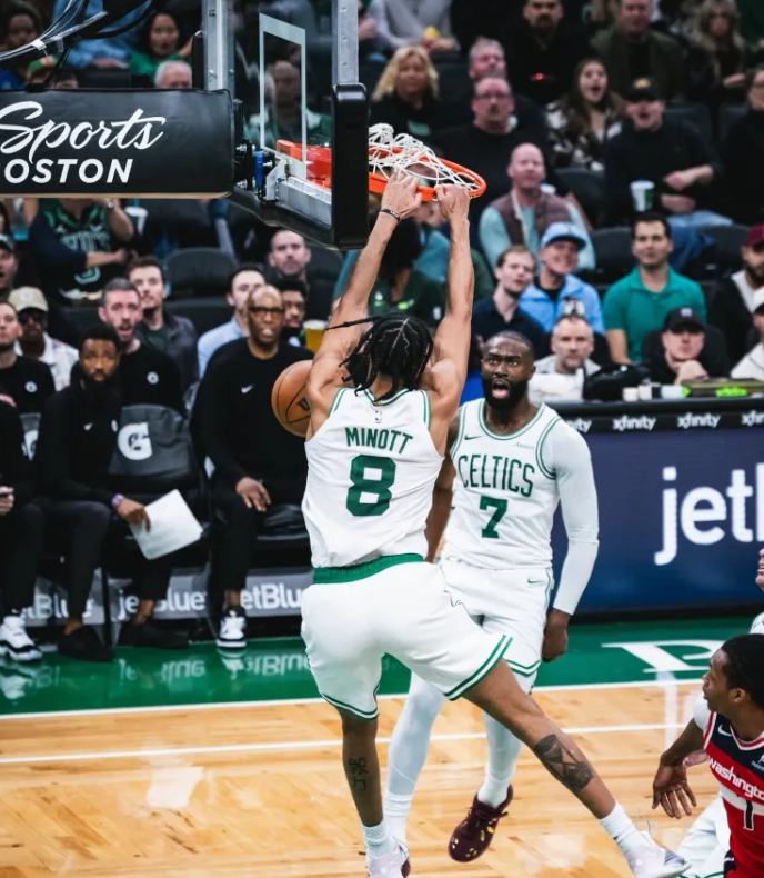 NBA常规赛，凯尔特人以136-107击败奇才。
全场比赛，凯尔特人球员约什-米