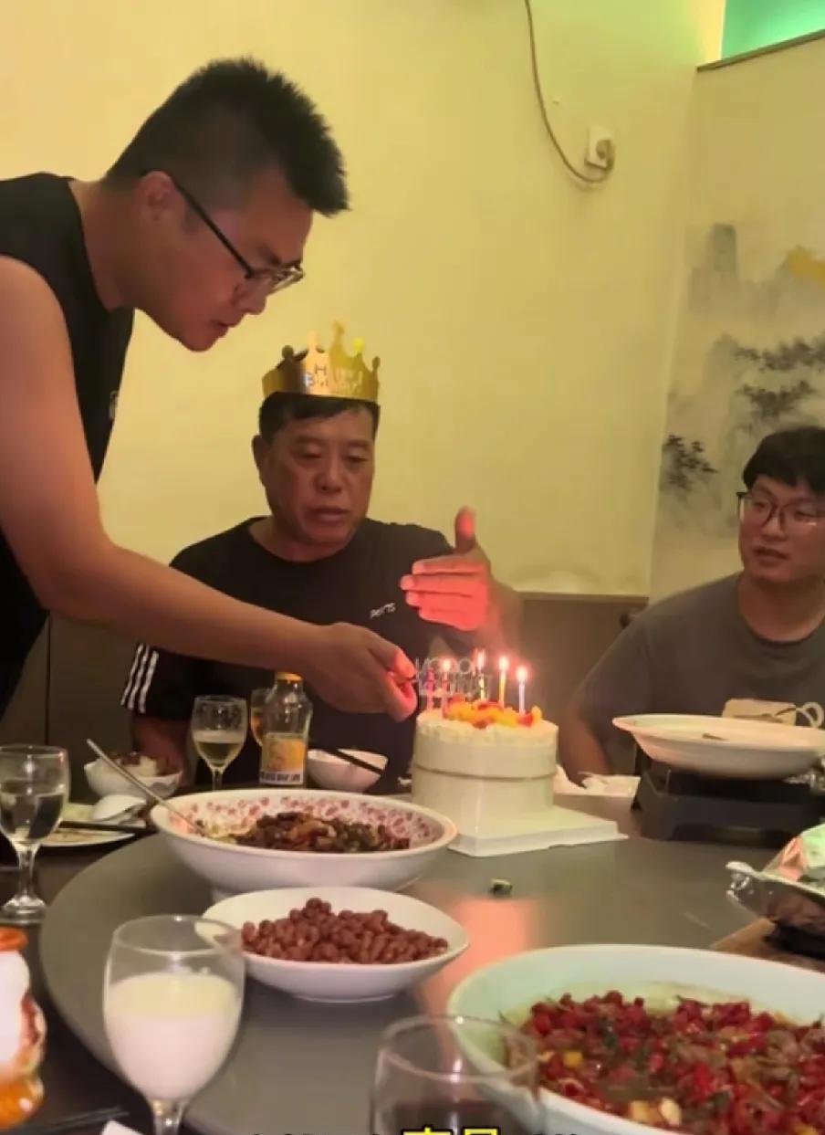 不知徐瑶会不会难过，亲儿一家已到家门口，但不能相聚。
田静发视频，她们已到了江西