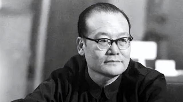 华国锋问如何解决四人帮？纪登奎的一番话，直接被排除参与行动