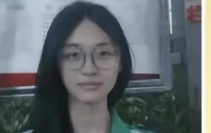 一锤定音！抑郁症！
失踪的17岁小女孩经过官方寻找、调查、确认抑郁症自杀！在生