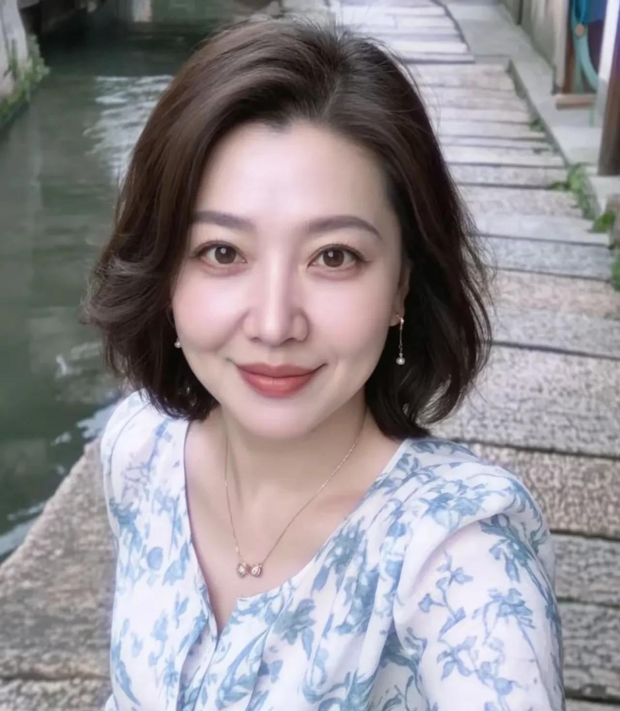 #“干什么”，用你的家乡话怎么说#我们这里是豫北，我们这里的人说“干什么？”是这