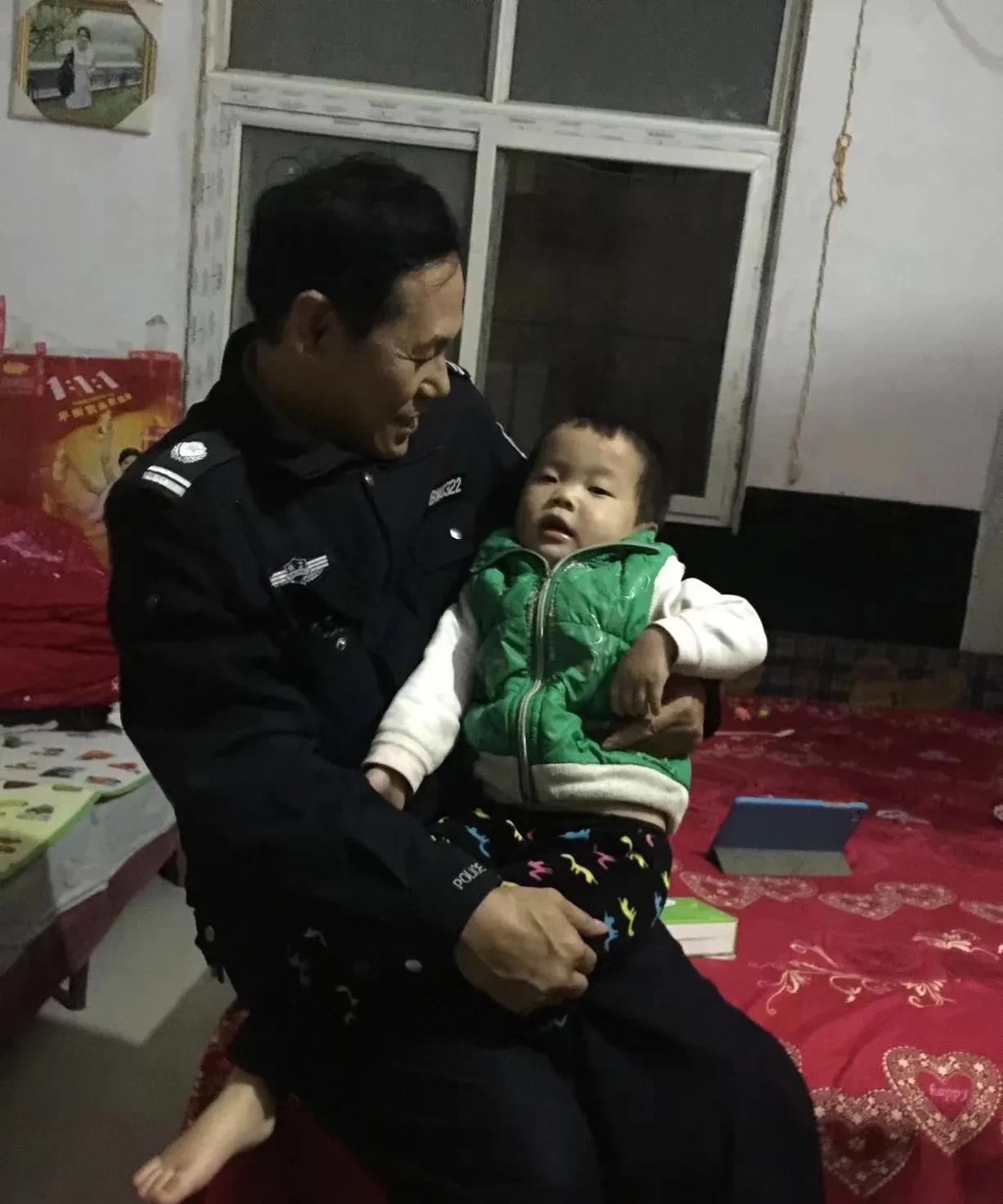 男女在政治上经济上是平等的，男女结婚就是上了一条船，按照性别分工，本应各尽义务，