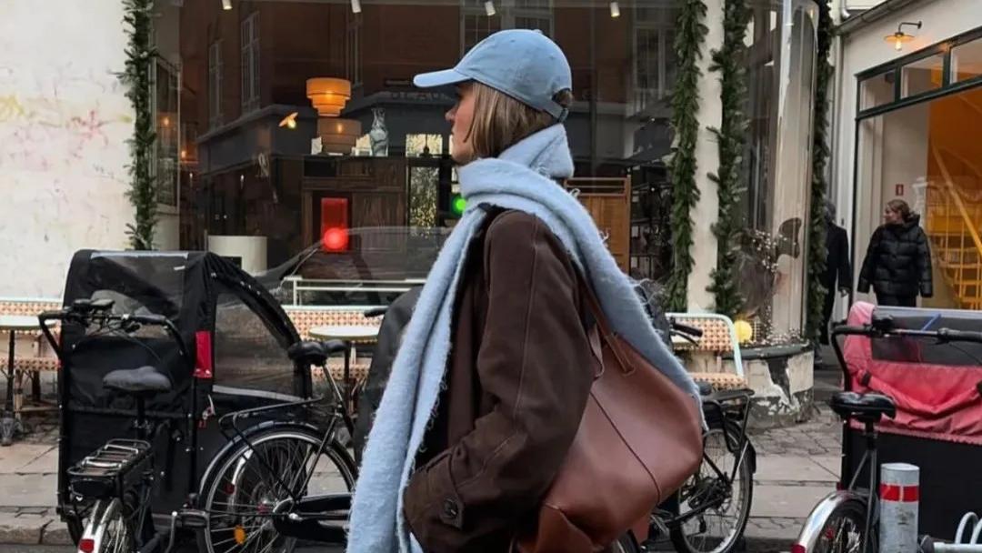 矮个子当你冬天有一件棕色大衣，4个巨显高穿法，高级感翻倍，优雅气质加分！