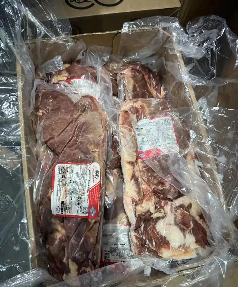 阿根廷为啥非得跑一万公里把牛肉便宜卖到中国？说起来全是无奈，这背后藏着的全是阿根