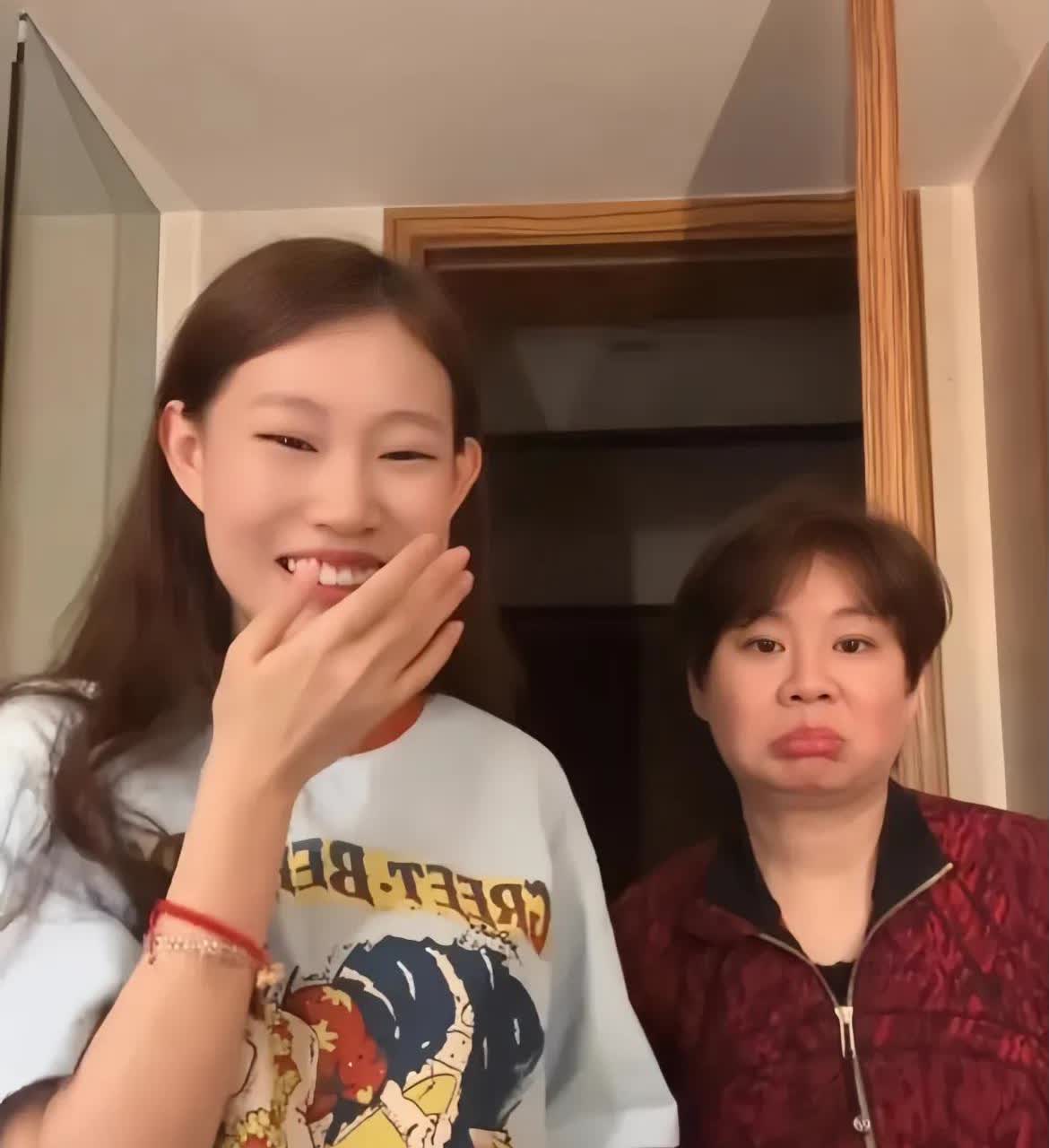 小沈阳女儿生图好有星味