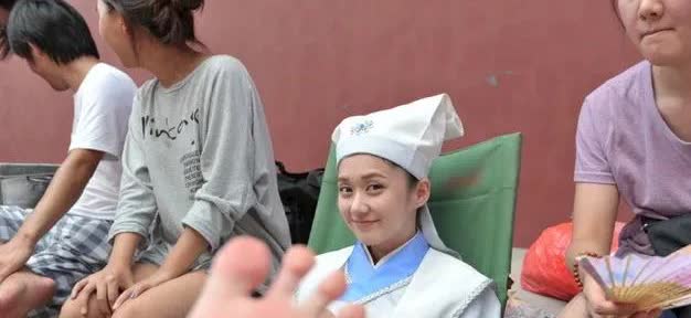 张娜拉，163cm，快乐的脚丫子。