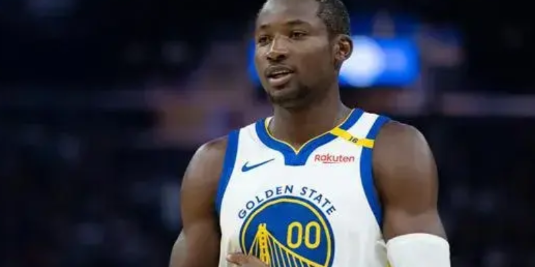 NBA情报局8月4日讯：勇士队那位小年轻儿库明加，最近动静不小！记者Marc S
