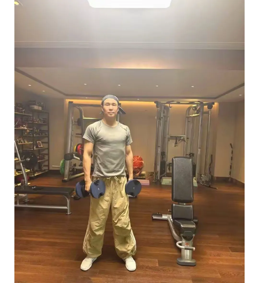 小沈阳啊小沈阳
你真糊涂
大家不是接受不了你女儿上场，而是
没办法接受，你自己的