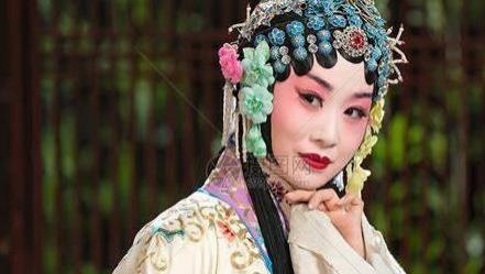 演员情绪炸裂！背后藏着行业急功近利，谁在操控？