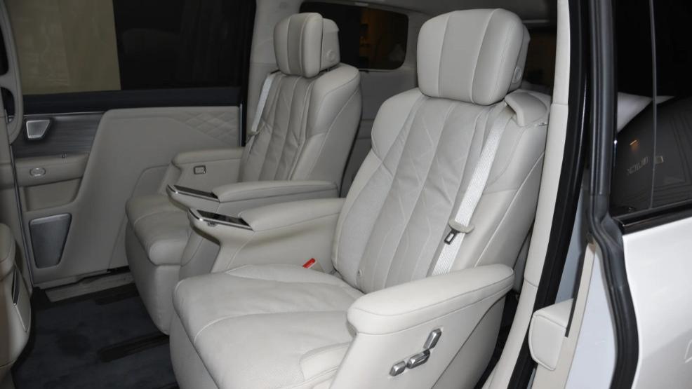 43.99万起售，自信还是狂妄？且看这款中大型MPV的表现