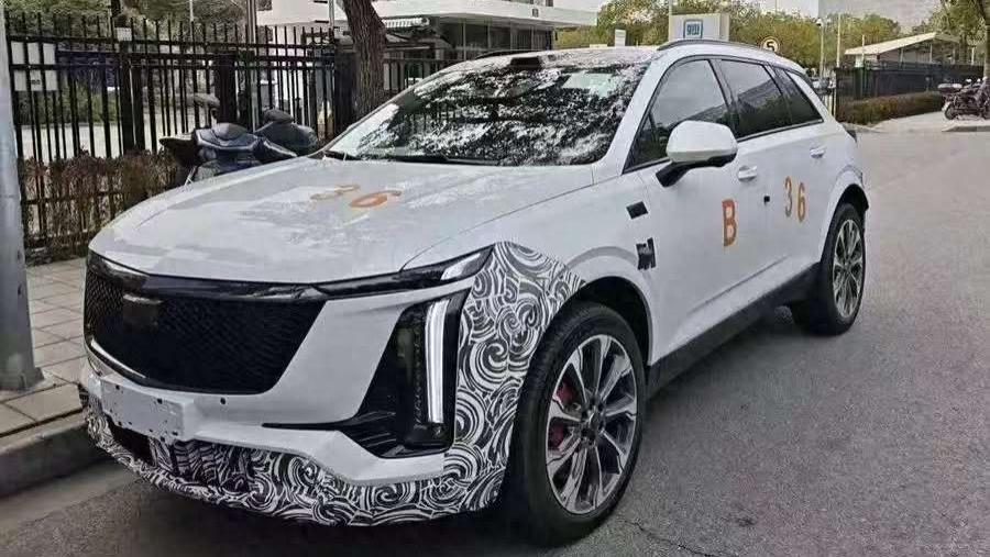新款凯迪拉克XT5插混版实车曝光，配备激光雷达