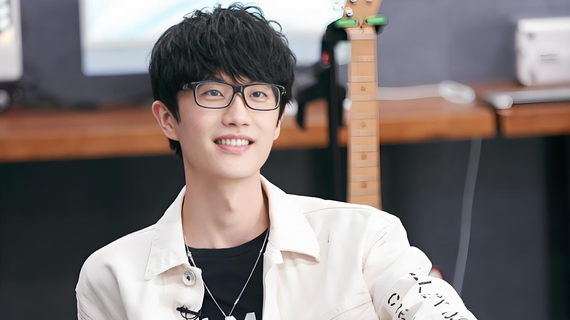 【娱圈扒一扒】许嵩冯禧隐婚？baby黄晓明叶珂的瓜？