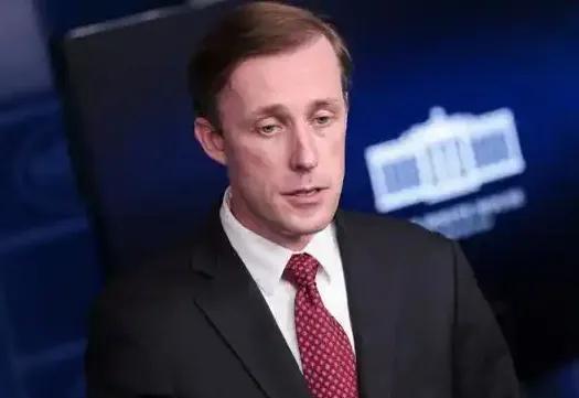 昨天，《纽约时报》报道:“美国前安全顾问沙利文发文抨击特朗普对乌政策，他表示，特