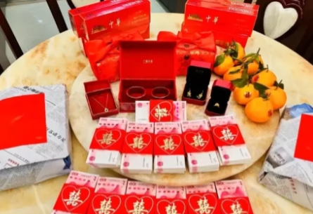 上海闵行，徐某和郭某相恋三年多，婚礼前一天因琐事激烈争吵，徐某认为婚后难幸福，果