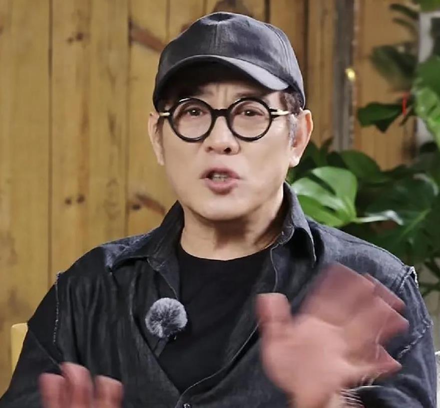 李连杰，不愧是你！
6月13日，功夫巨星李连杰在社交平台开启首次直播，直接引爆全