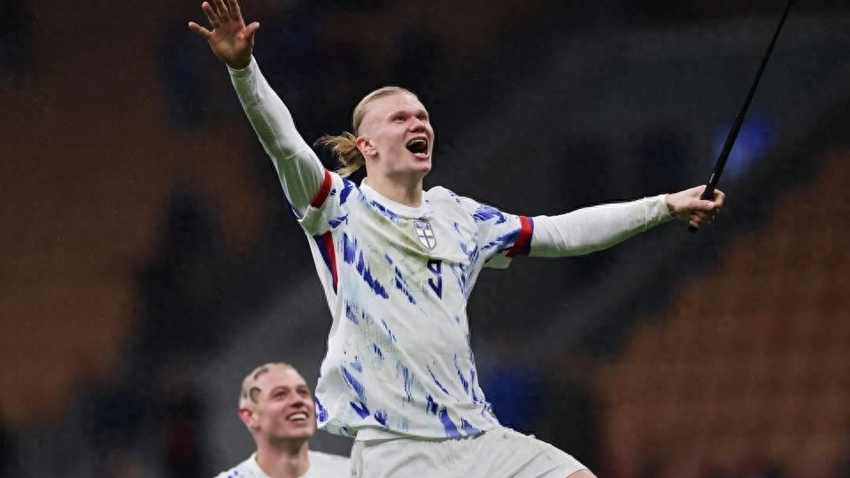 本赛季参与35球！