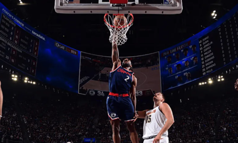 伦纳德半场12中6，三分5中1得到13分4篮板1助攻

05月02日 今天NBA