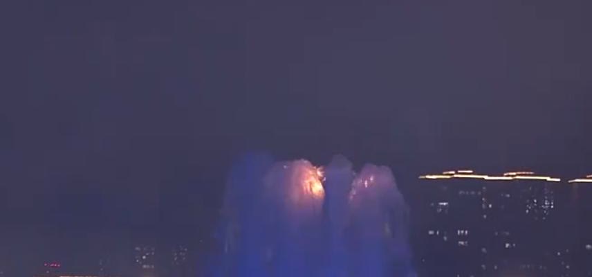 神奇，成都世运会的水火炬是什么做的？
成都世运会的这个点火仪式是冒了风险的，两