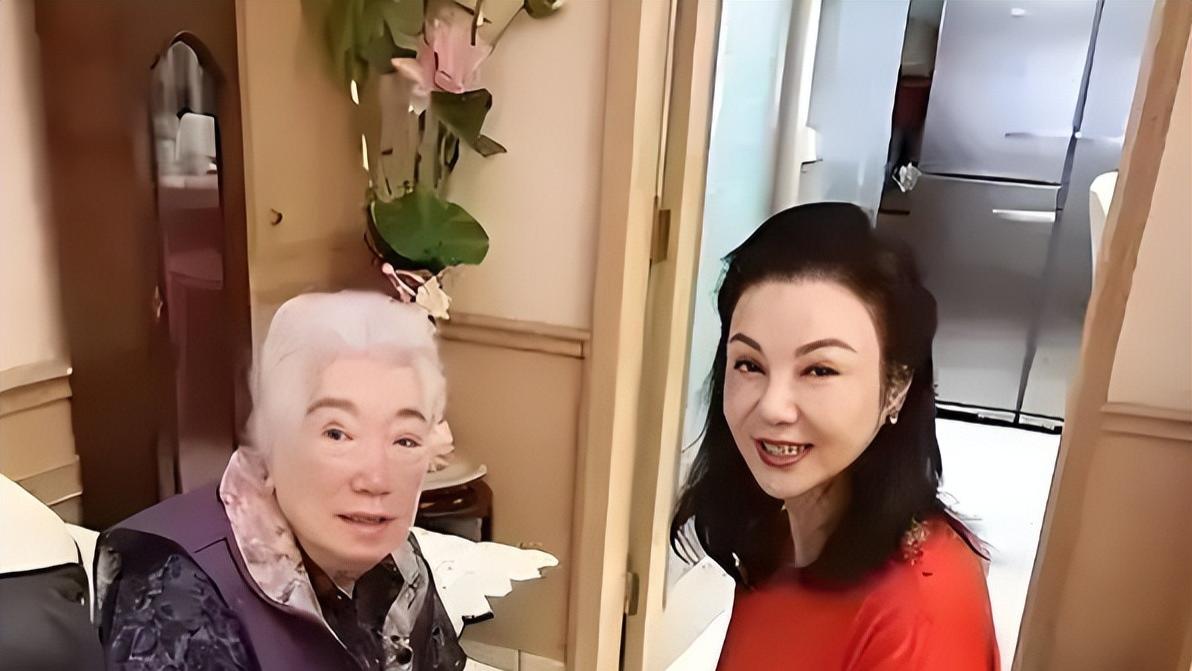 谢玲玲的一次采访，把“豪门潜规则”的连底裤扒了个精光！