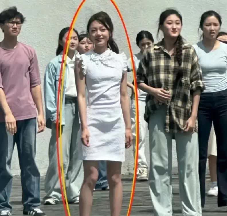麻了，没人说她路透长这样啊