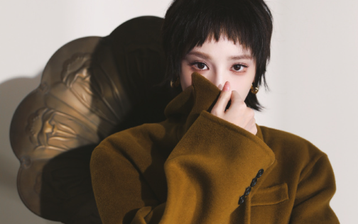 彭小苒的短发小妆造，这状态也是没谁了，nice！