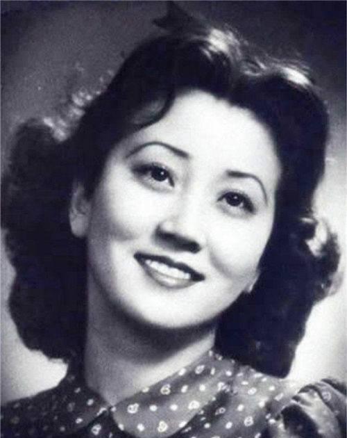 1969年，钱学森的父亲病逝。去世前，中央文史馆给钱父补发了3000元工资，钱父
