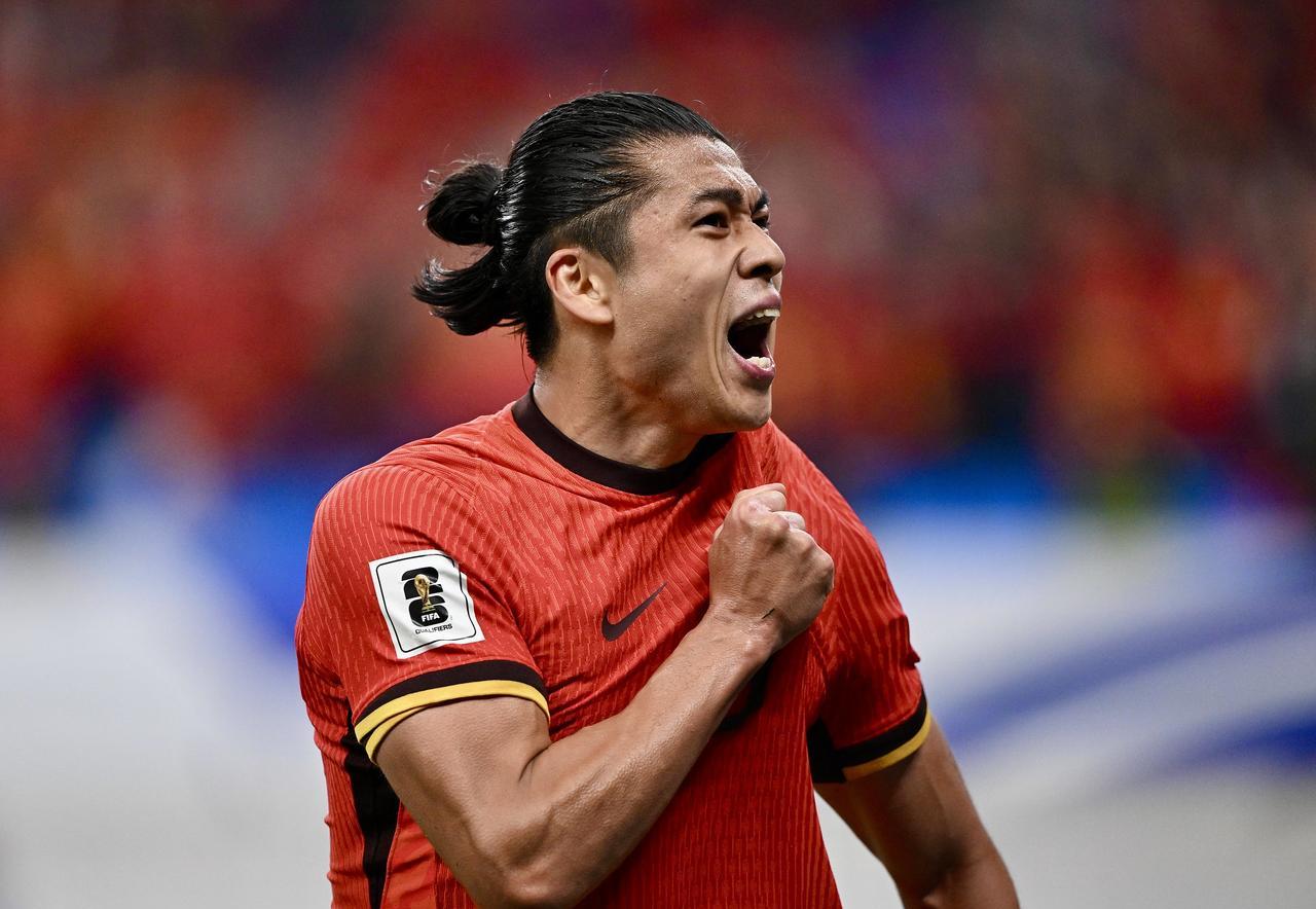 邵佳一敲定“邵一期”国足新队长
新一届中国男足“邵一期”肇庆集训，主帅邵佳一敲定